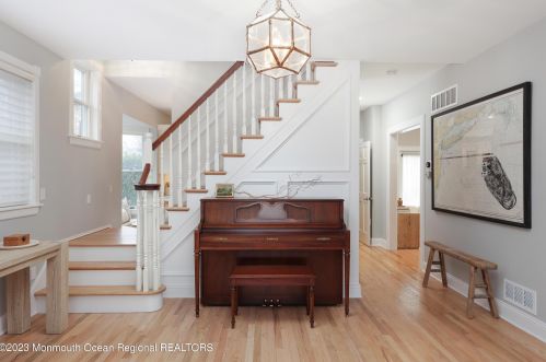 30 Reckless Pl, Tinton Falls, NJ 07701-1704