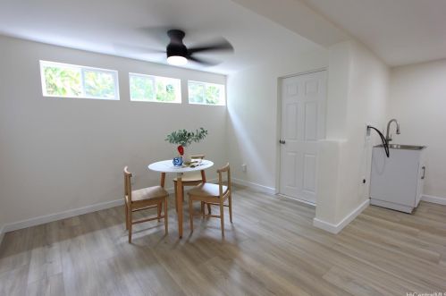 2485 Booth Rd, Honolulu HI  96813-1362 exterior