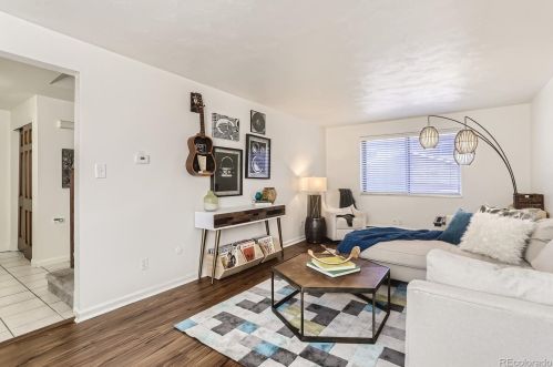 2635 University Blvd, Denver CO  80210-6049 exterior
