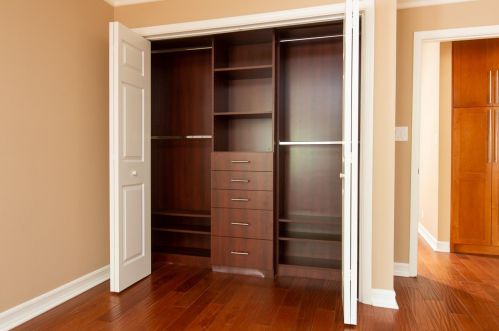 2411 Chevy Chase Dr, Glendale CA  91206-4525 exterior