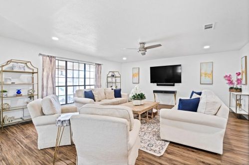 4508 Ridgeway Rd, Fort Worth TX  76126-9592 exterior