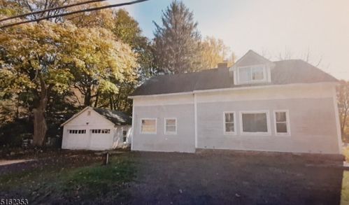 1498 Sussex Tpke, Dover NJ  07869-1829 exterior