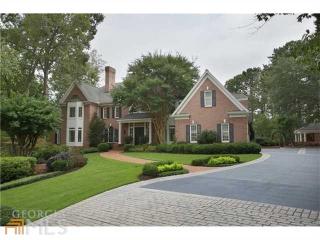 165 Travertine Trl, Alpharetta, GA 30022-5196