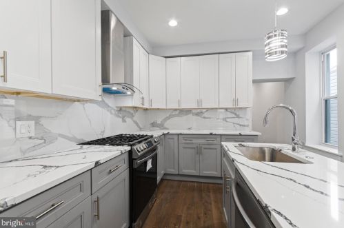 3166 Belgrade St, Philadelphia PA  19134-5117 exterior