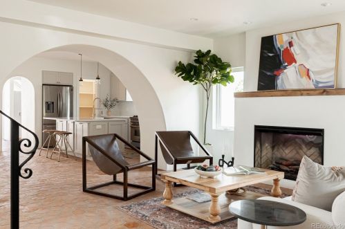 2957 Logan St, Englewood CO  80113-1635 exterior