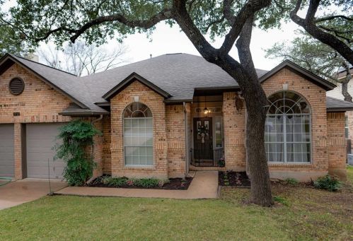 3712 Caney Creek Rd, Austin, TX 78732-2210