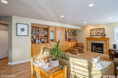 1470 150, Centerville UT 84014-1087 exterior