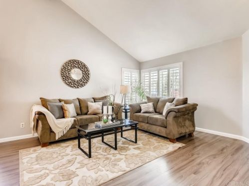 4516 Morro Bay St, Oceanside, CA 92057-4210