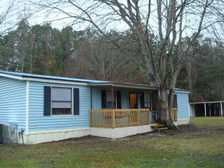 138 Allison Ln, Brunswick, GA 31525-5413