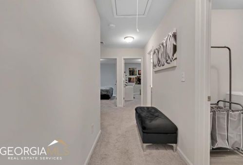 3132 Meadowstone Ln, Atlanta GA  30331-2939 exterior