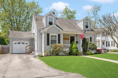 67 Sand Pond Rd, Warwick, RI 02888-3937