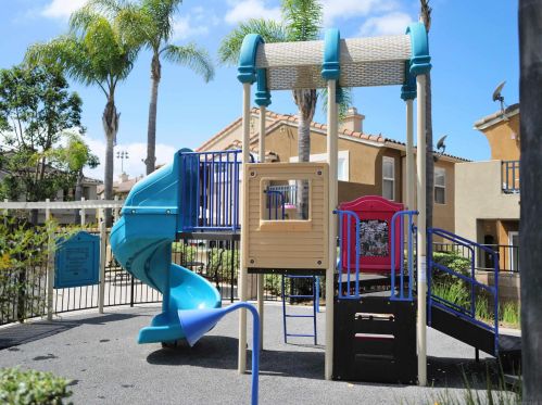 787 Caminito Valiente, Chula Vista CA  91911-6972 exterior