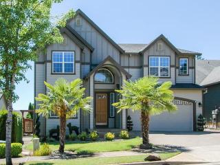 12968 Kostel Ln, Portland, OR 97224-6124