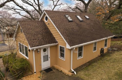 7520 Backbay Rd, Bull Valley, IL 60097-9726