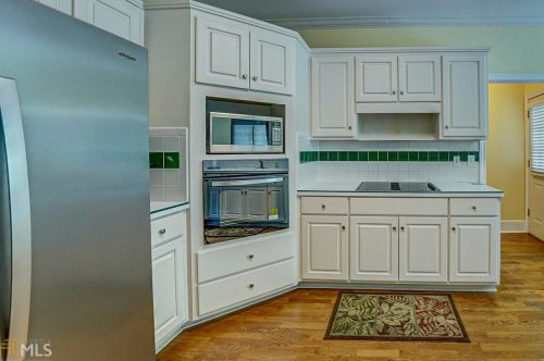 2645 High St, Conyers GA  30094-6848 exterior