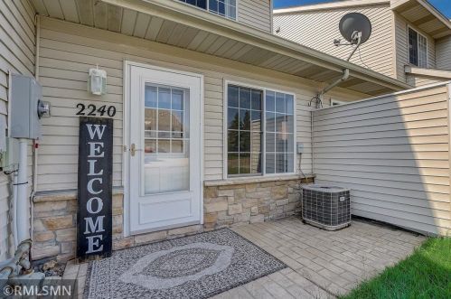 2240 Affirmed Dr, Prior Lake, MN 55379-3929