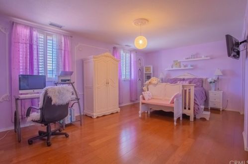 17677 Cedarwood Dr, Riverside CA  92503-7039 exterior