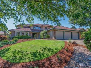 3702 167th Ct, Vancouver, WA 98683-9489