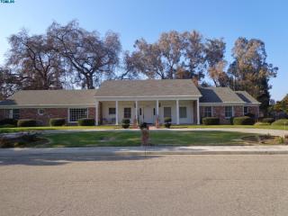 2929 Church St, Visalia, CA 93277-7657