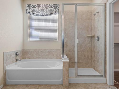 3129 Nepal Way, Aurora CO 80013-9083 exterior