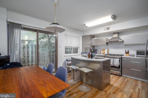 713 11th St, Philadelphia PA  19123-1920 exterior