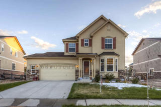 7201 Oak Hill Cir, Aurora CO  80016-2433 exterior