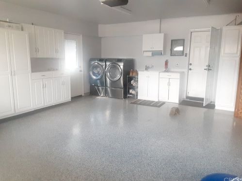 8415 Yarrow Ln, Riverside CA  92508-2926 exterior