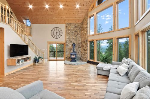 8257 Summit Dr, Morrison CO  80465-2431 exterior