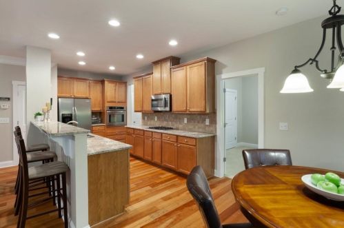 2035 Hatteras Way, Atlanta GA  30318-1084 exterior