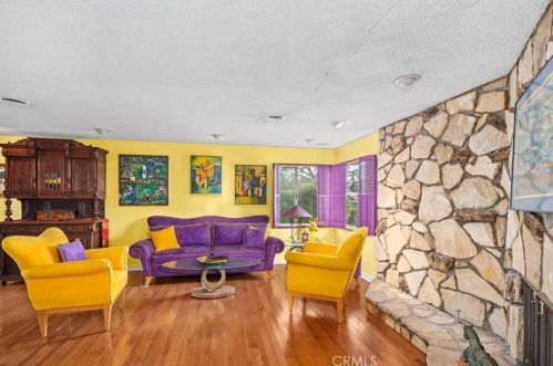 18701 Vale Ave, Santa Ana, CA 92705-2158