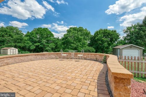 135 Red Mill Rd, Etters PA  17319-9329 exterior