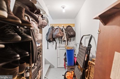 115 Lombard St, Philadelphia PA  19147-1601 exterior