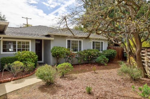 1155 Carver Pl, Mountain View, CA 94040-2205
