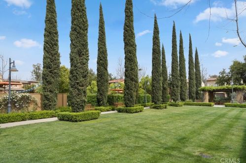 196 Vintage, Irvine CA  92620-2864 exterior