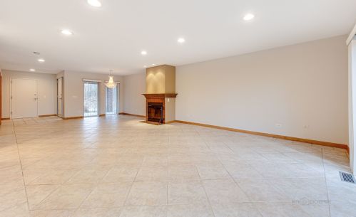 534 Milford Rd, Bannockburn IL  60015-4344 exterior