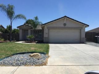 1801 Mesa Ct, Visalia, CA 93292-1223