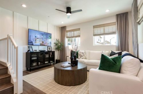 1106 Tiburon Way, San Luis Obispo, CA 93401-8304