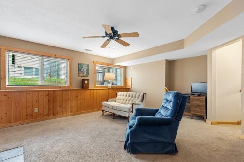 2225 Dahl Ave, Saint Paul MN  55119-5886 exterior