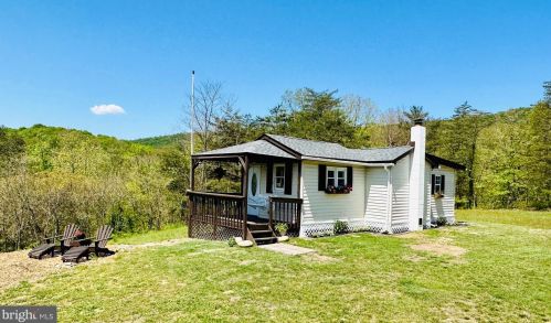 2270 Kerns School Rd, Springfield WV  26763 exterior