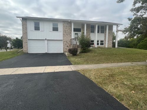 3981 177th St, Country Club Hills, IL 60478-4836