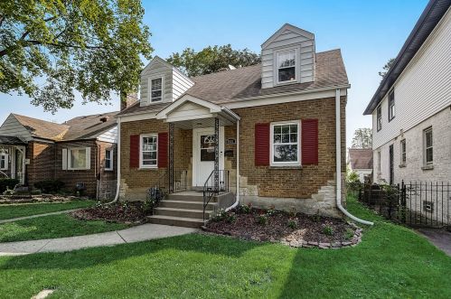 2021 20th Ave, Broadview, IL 60155-2910
