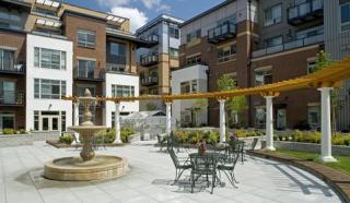 5300 24th Ave, Seattle WA  98108-3035 exterior
