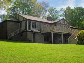 65 Snow Goose Dr, Semora, NC 27343-9594