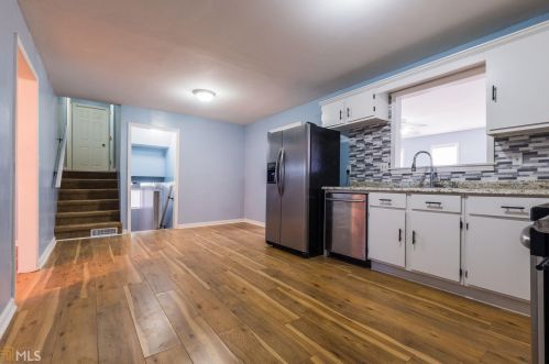 5205 Flemish Ct, Atlanta GA  30349-5210 exterior