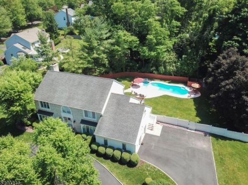 12 Asa St, Montville Township, NJ 07045-9781