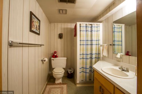 1533 Conway St, Saint Paul MN  55106-5923 exterior