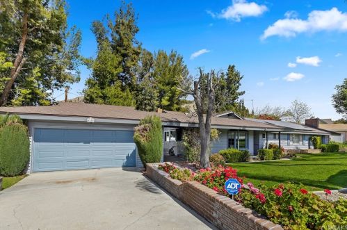 4280 Watkins Dr, Riverside CA  92507-4874 exterior