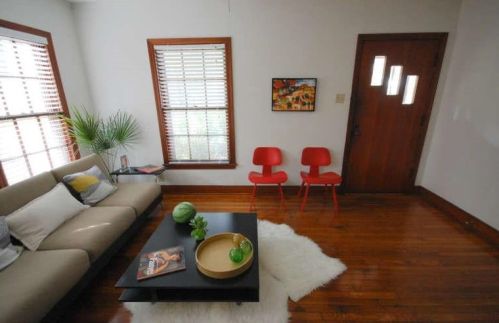 407 Annie St, Austin TX  78704-3509 exterior