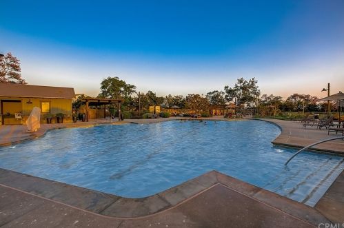 225 Wicker, Irvine CA  92618-1170 exterior