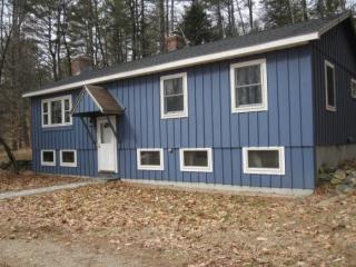 14 Depot Rd, Hancock, NH 03449-5305